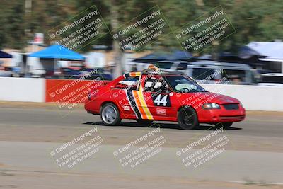 media/Oct-02-2022-24 Hours of Lemons (Sun) [[cb81b089e1]]/1020am (Front Straight)/